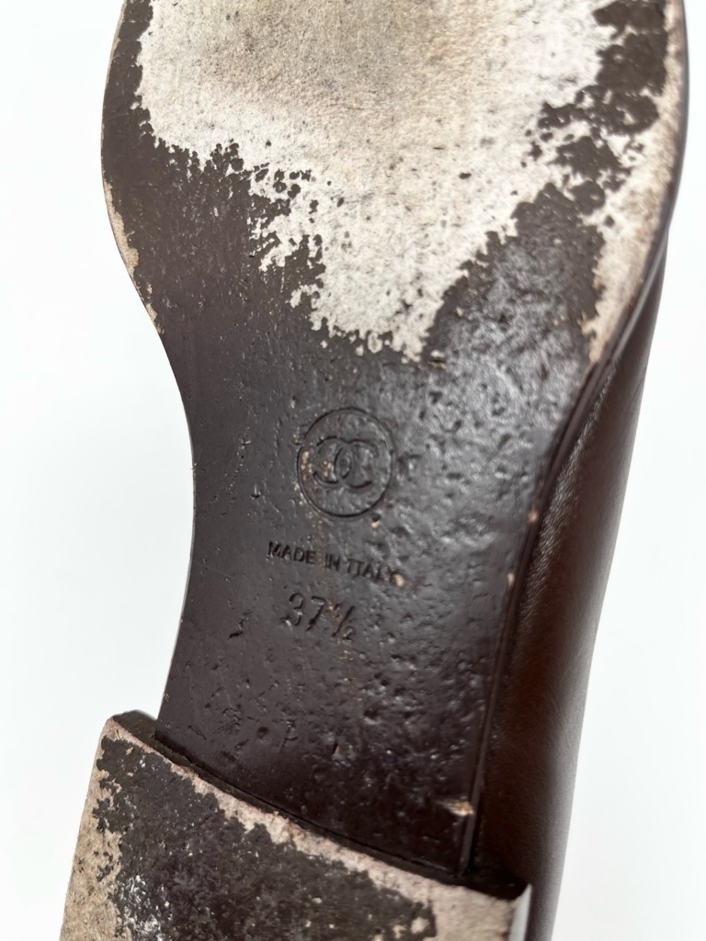 Chanel 2023 Brown Leather Gold Interlocking CC Logo Loafers Flats Shoes 37.5 - Picture 10 of 11